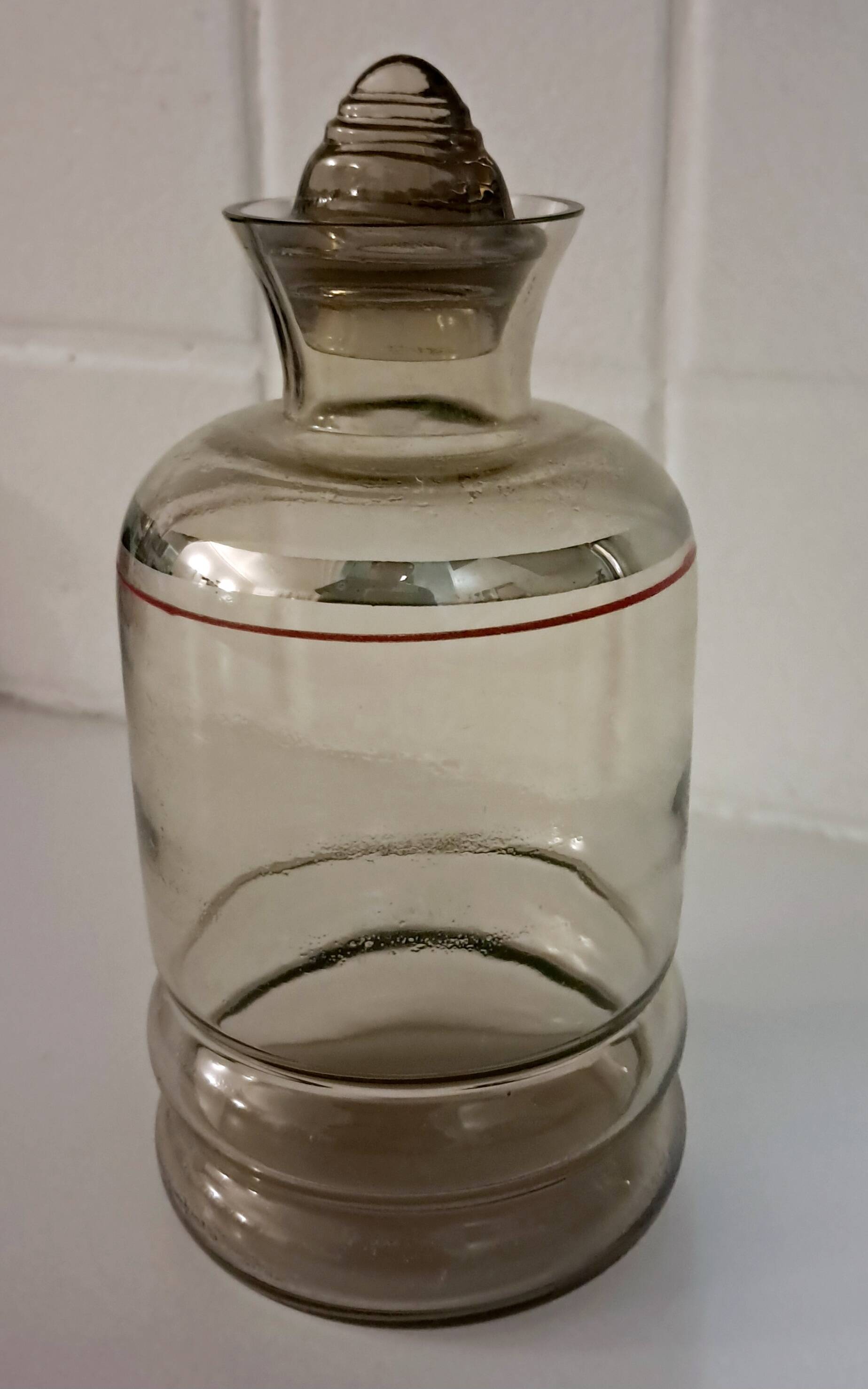 Amber Art Deco carafe from the 1930s