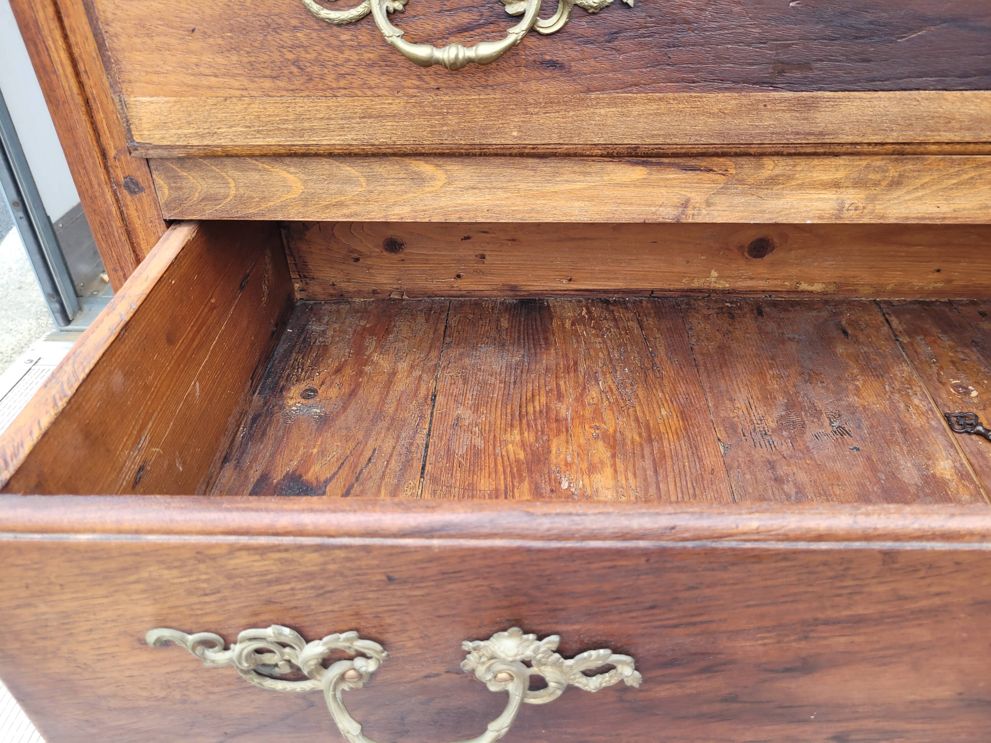 Commode pantalonnière noyer