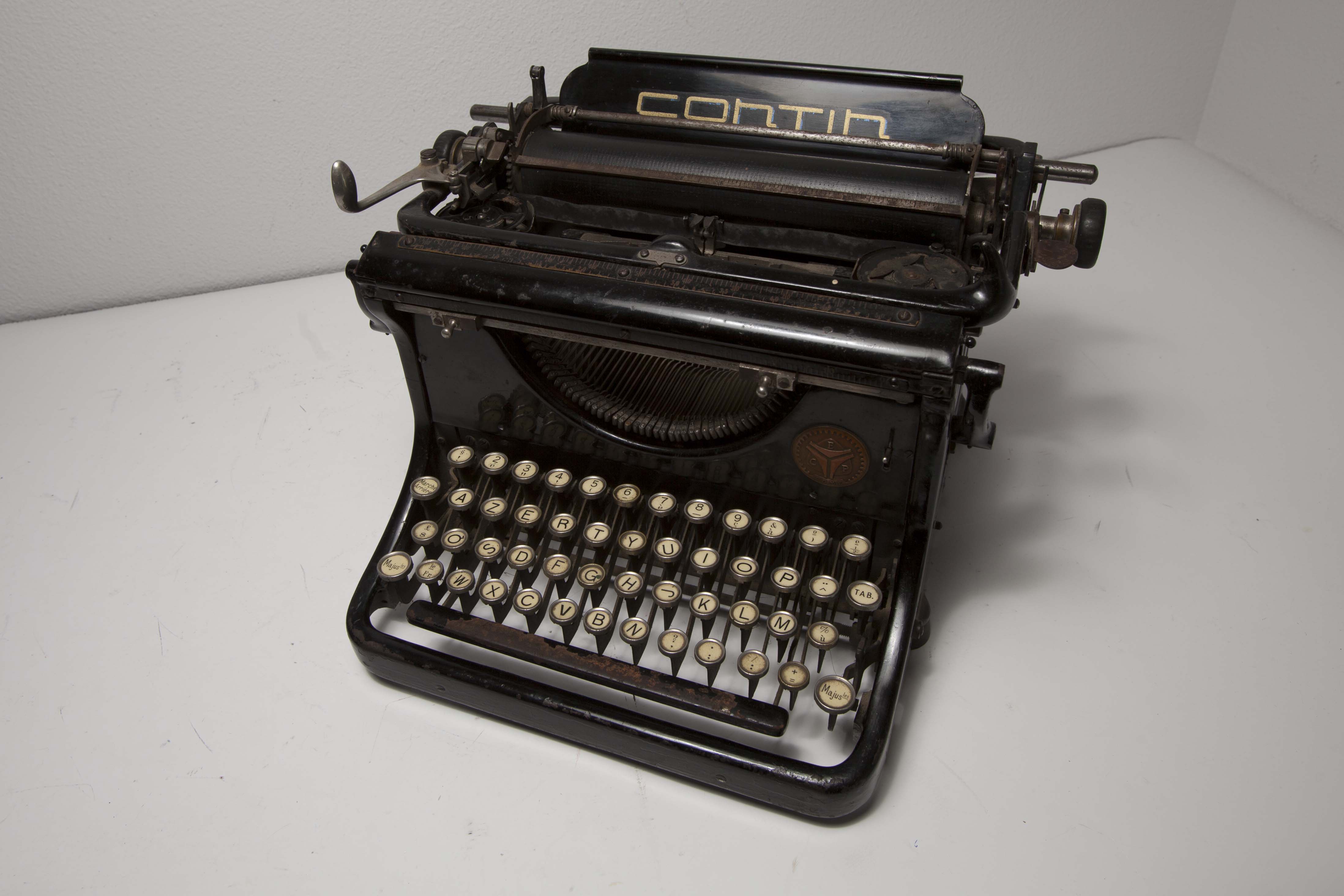 Typewriter continsouza 20s