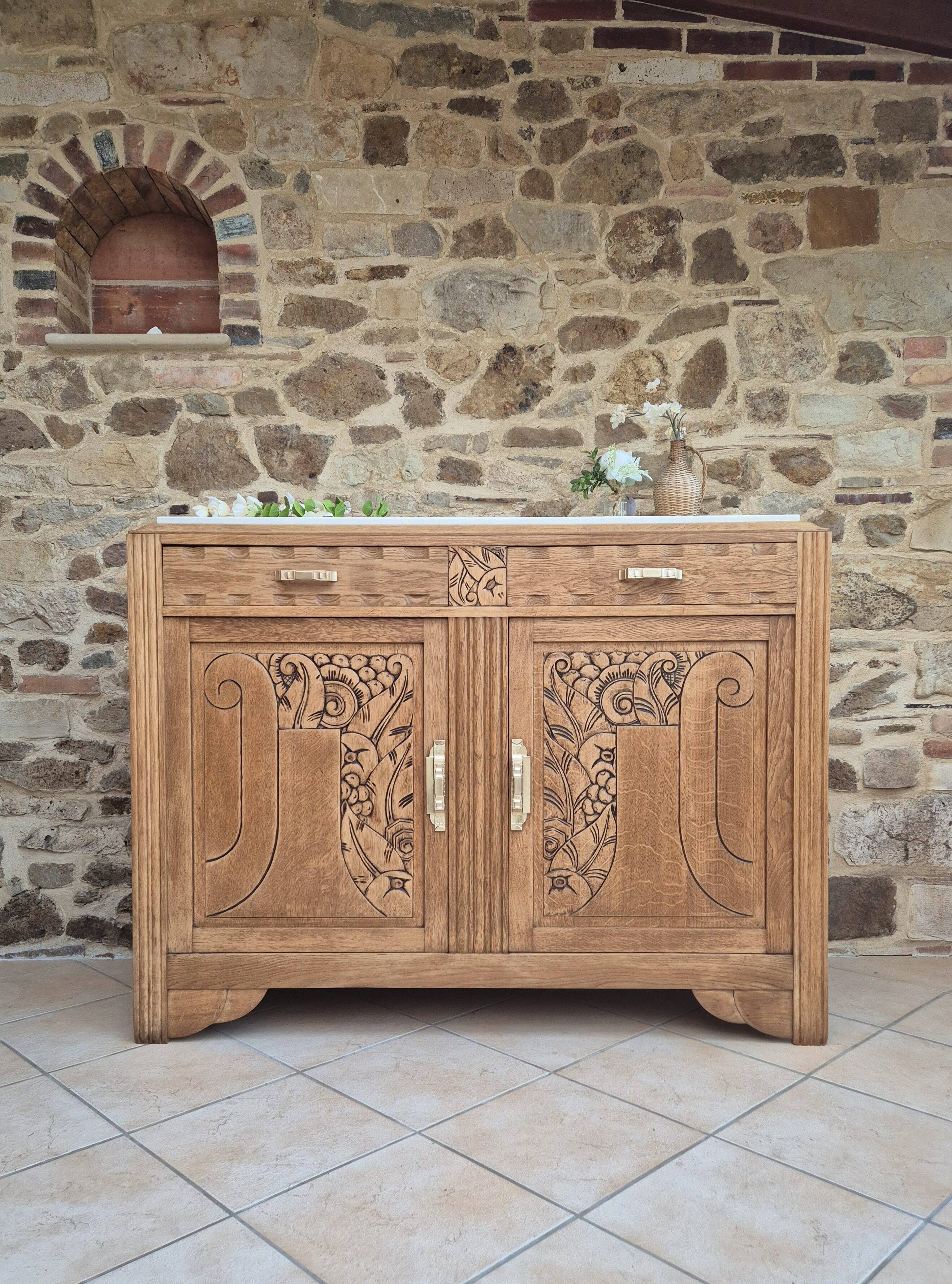 Buffet parisien art déco