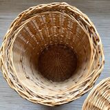 Vintage wicker linen pan