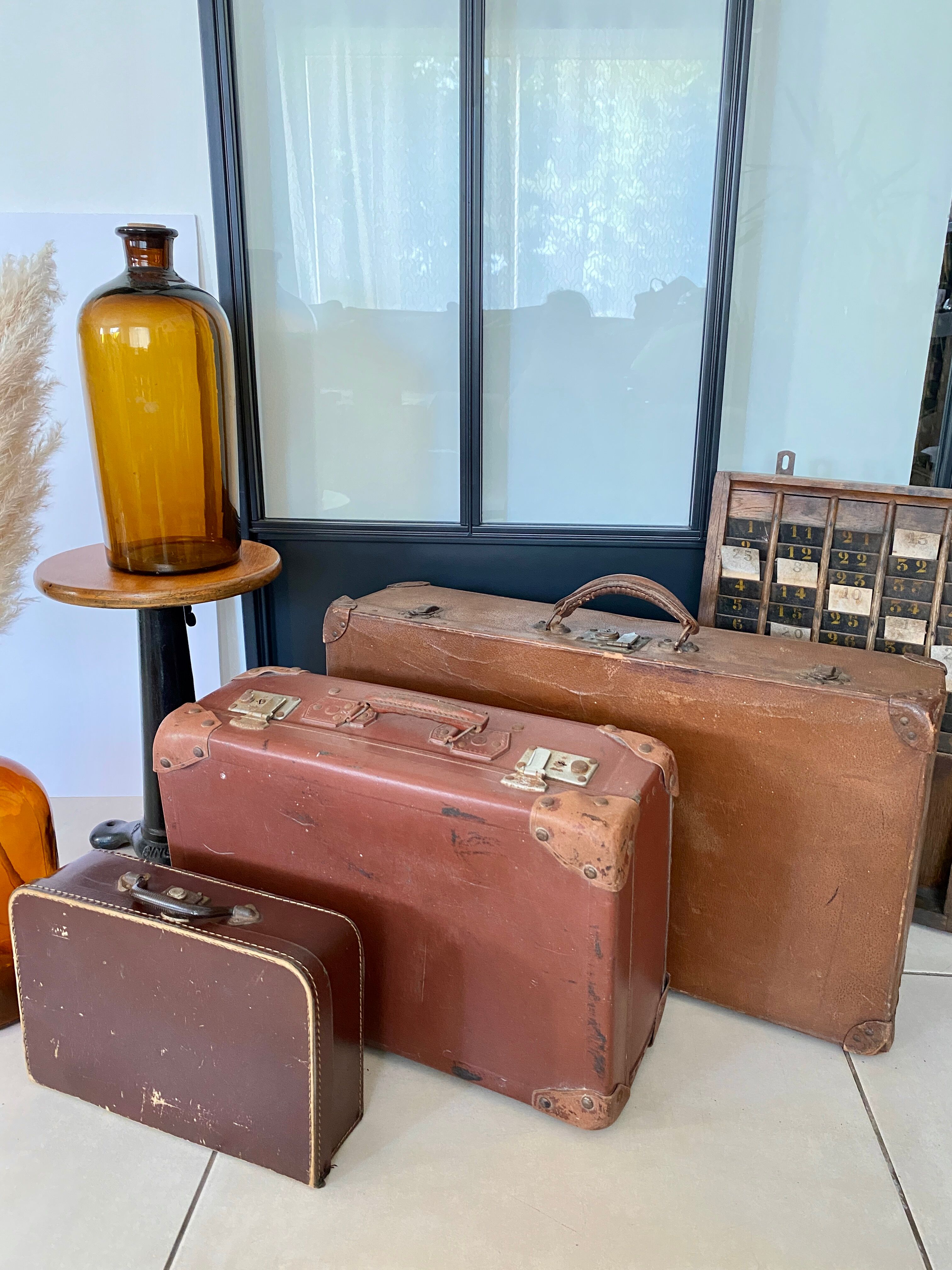 Set of 3 vintage suitcases