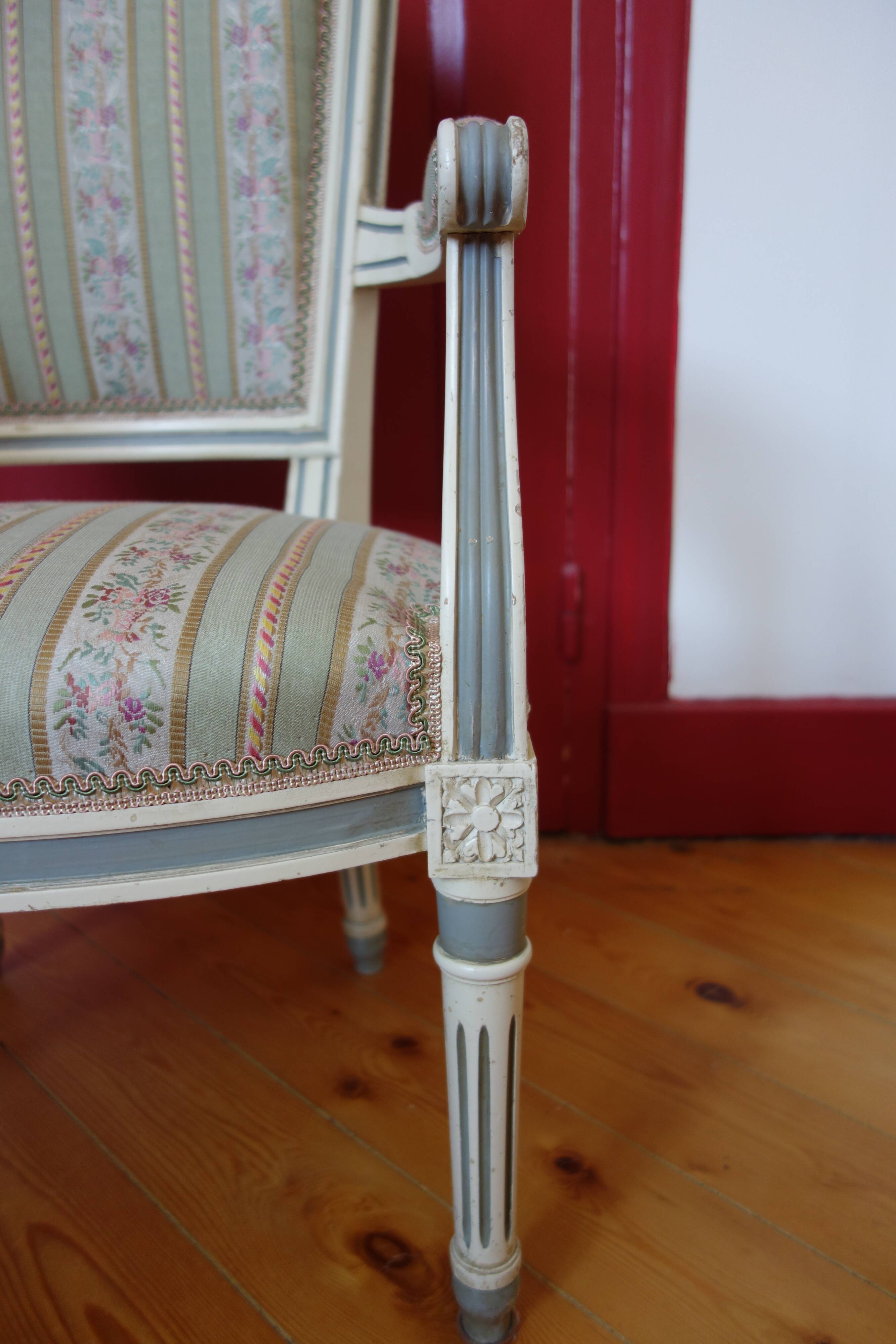 Old Louis XVI style child chair