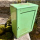 Petite armoire de rangement vintage