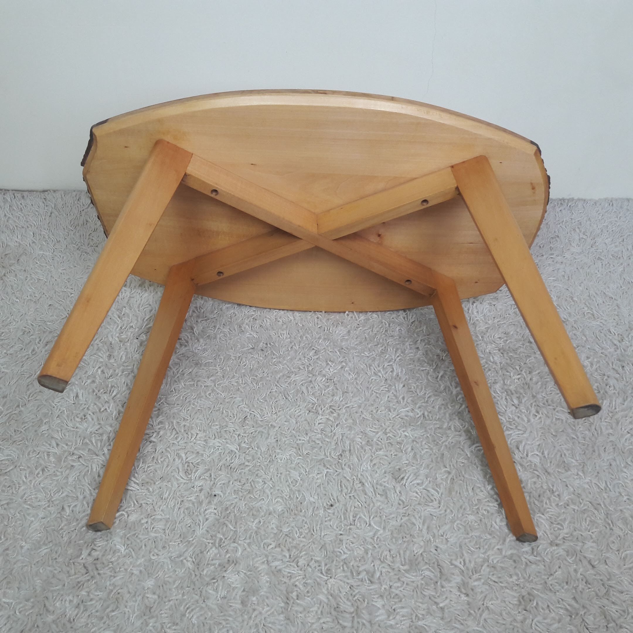 Table d'appoint