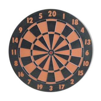 Darts target