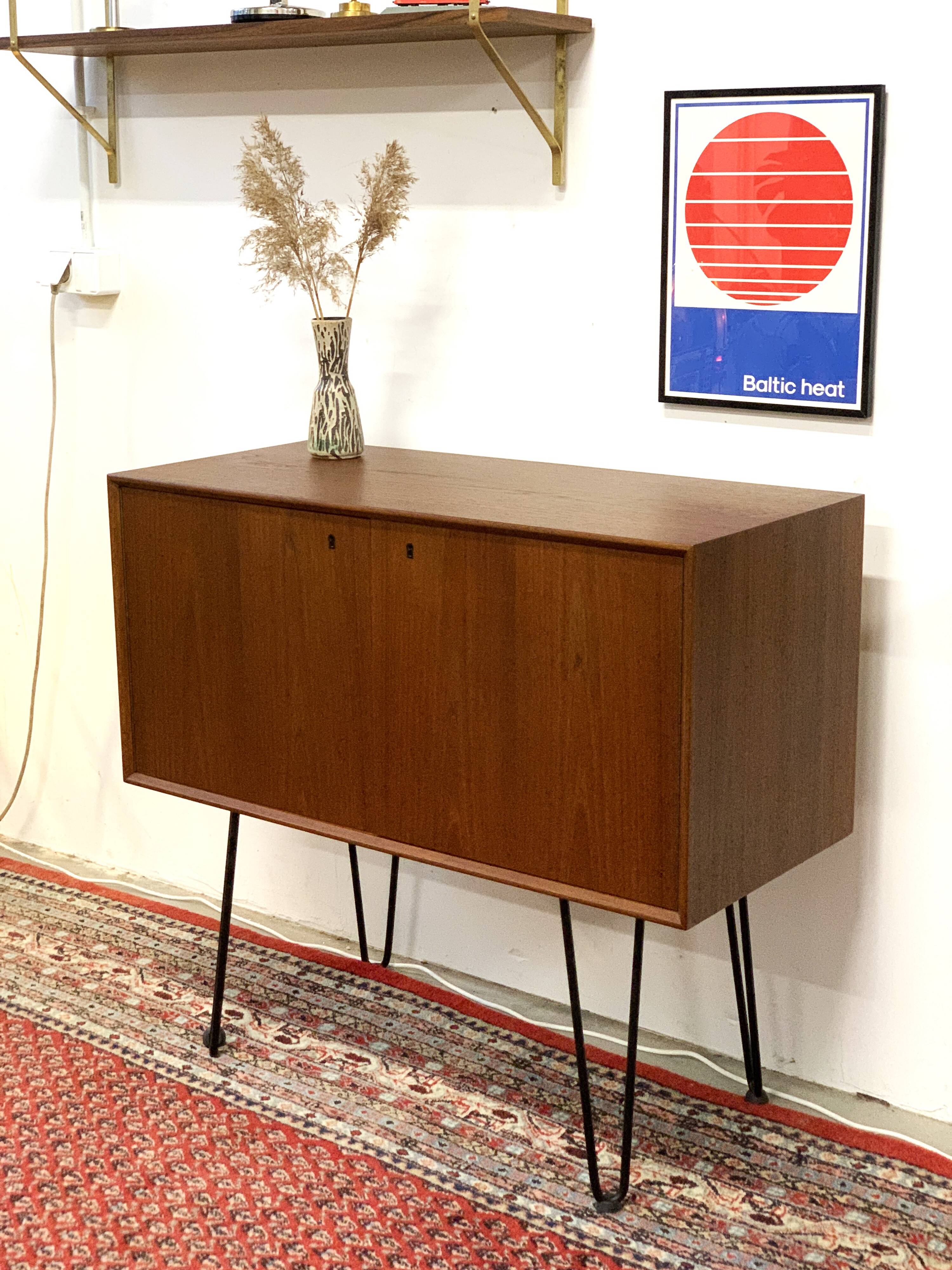 Teak cabinet, norway 1960s/70s, vintage, mid-c modern