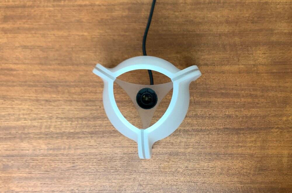 Italian vintage tripod table lamp Arcadia by Martini Illuminazione