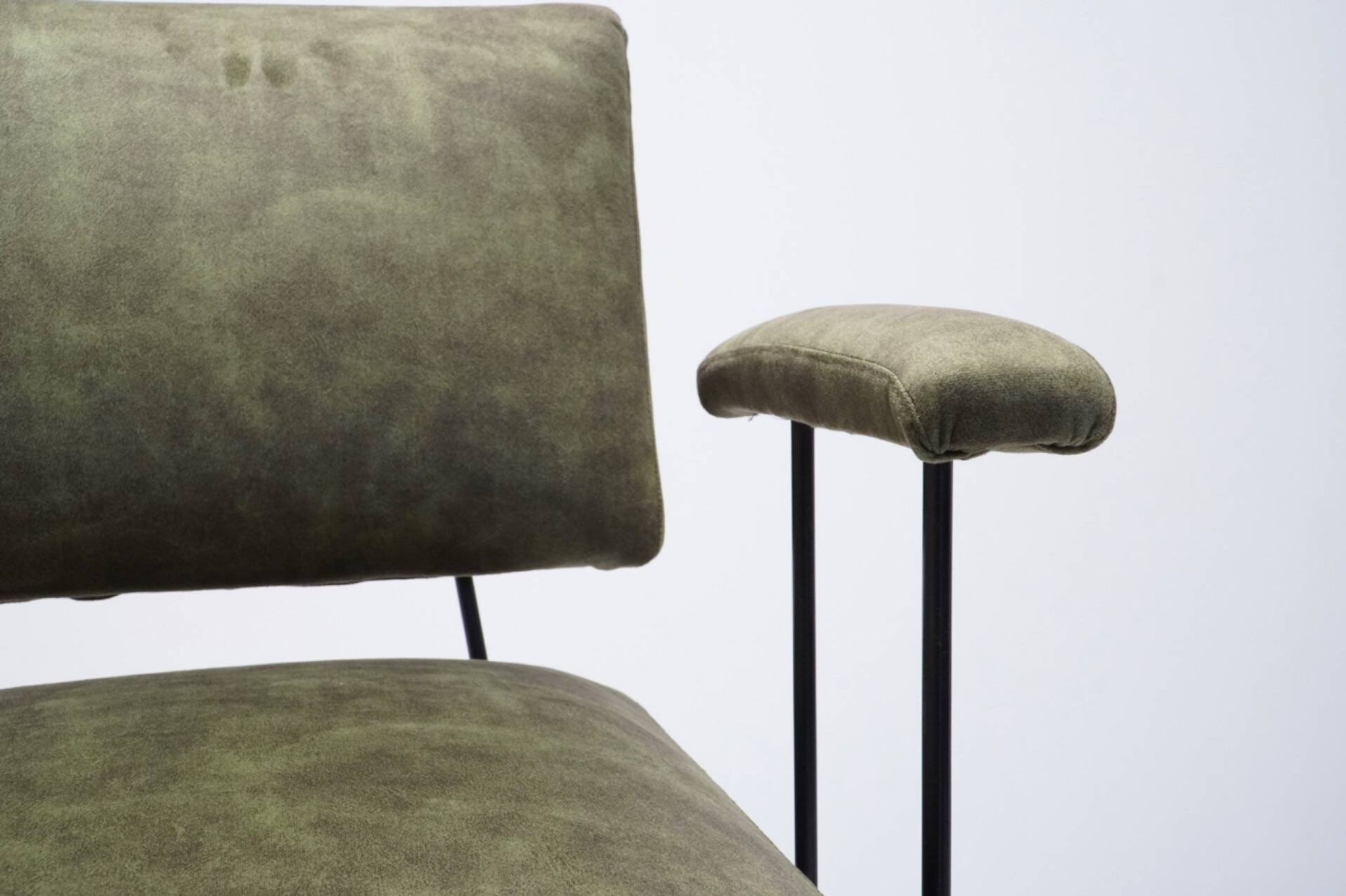 Paire de fauteuils lounge modernistes italiens des années 1950
