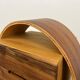 Commode ovale en bois cintré par Kreatippcci Studio