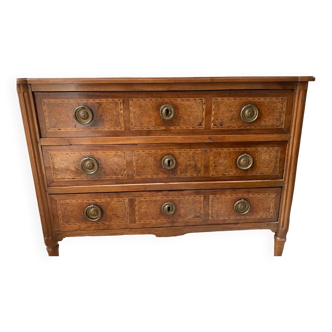 Inlaid chest of drawers from the Directoire period