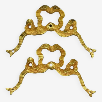 Pair of pediments with Louis XVI style knot in gilded bronze