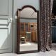 Grand miroir en bois perlé
