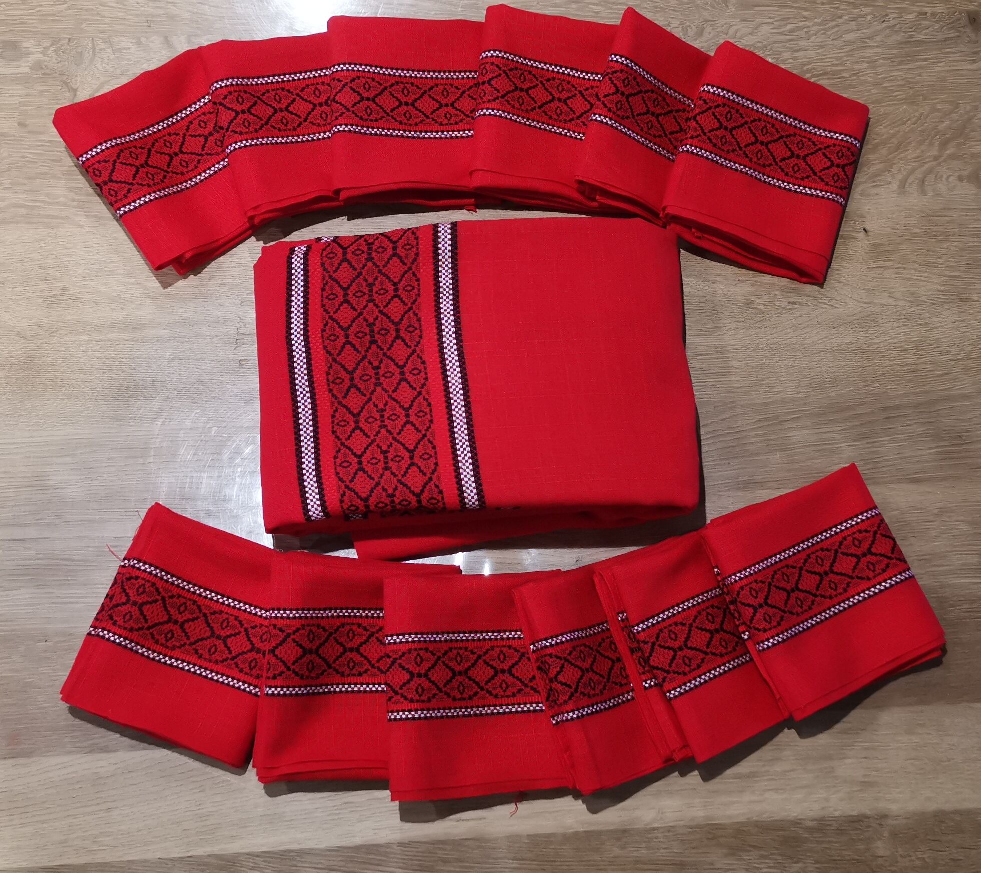 Old rectangular Basque red tablecloth and 12 matching Dralon towels