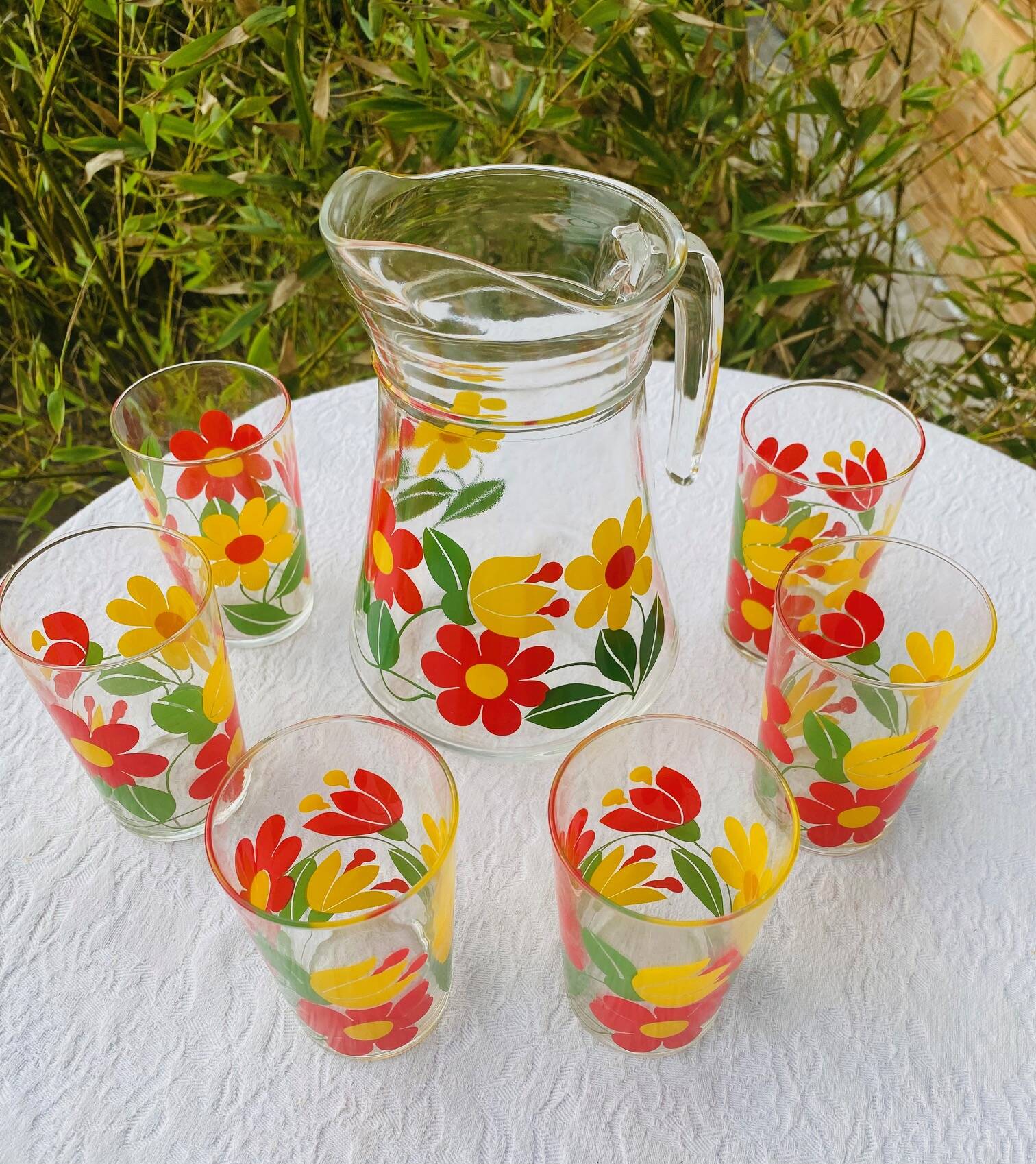 Vintage flower orangeade service