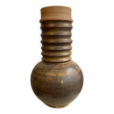 Ceramic vase