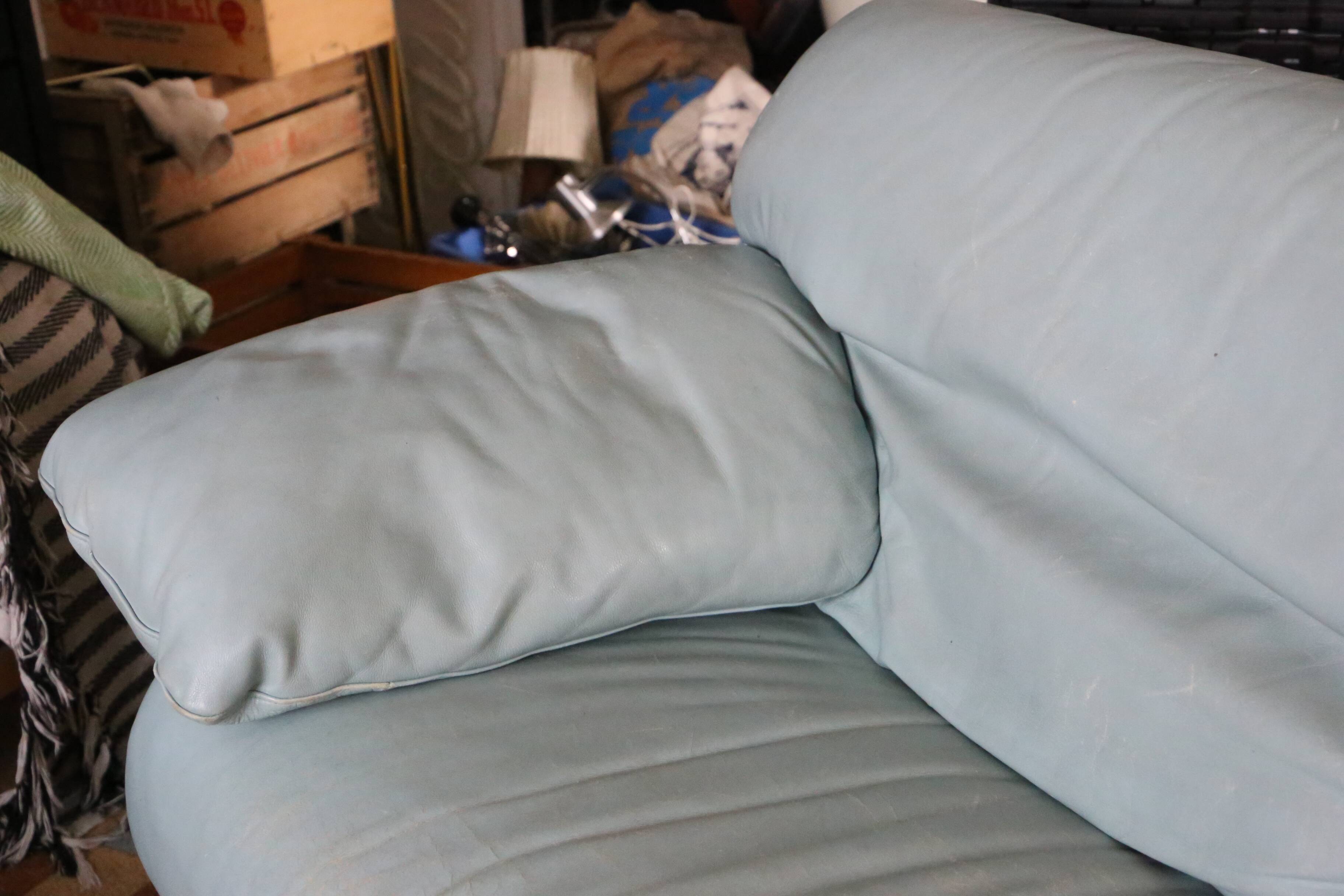 Pausa Armchair by Poltrona Frau, 1990