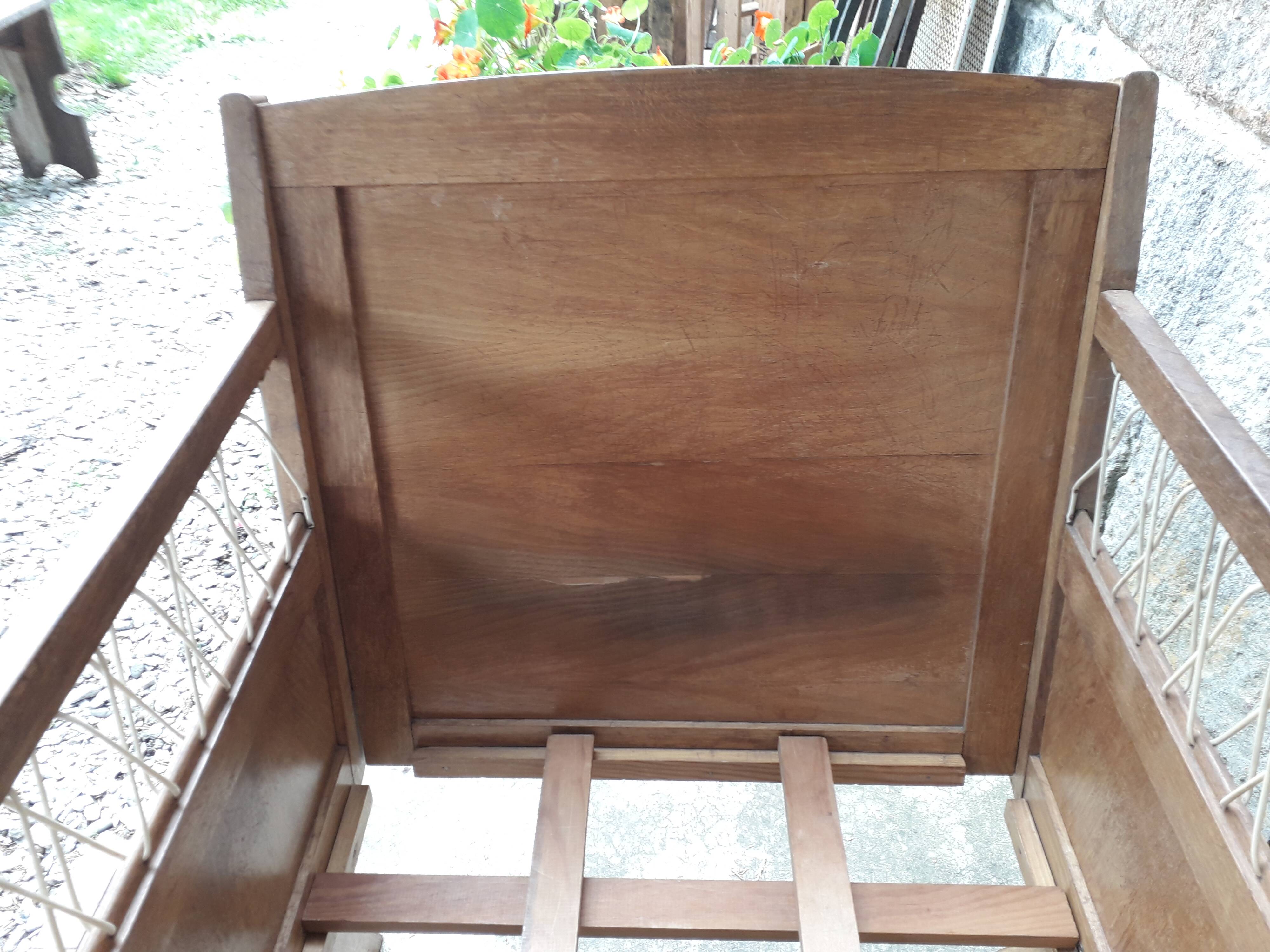 Child bed, compass feet, 50s