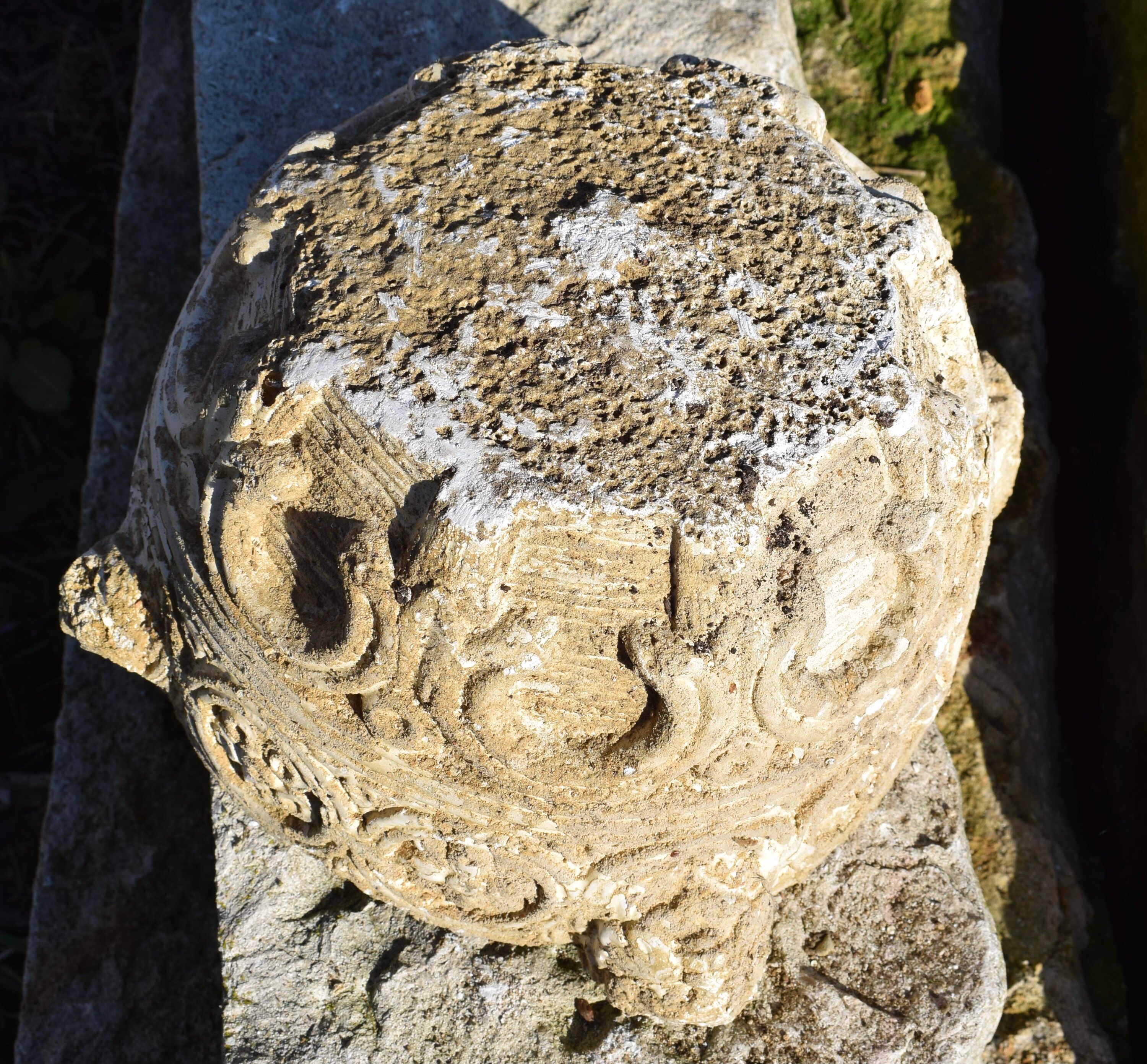 Planter of gothic style bénitier