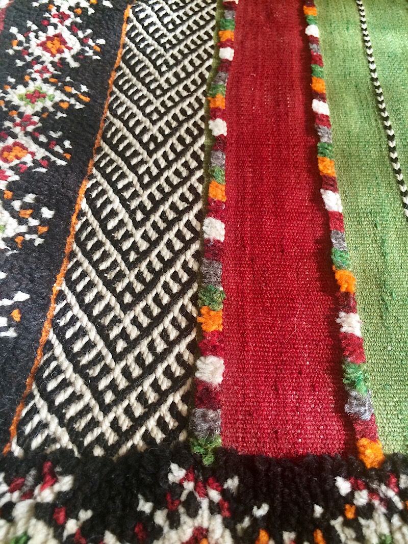 Vintage Berber kilim carpet 110x210cm