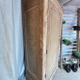 Armoire, bonnetière