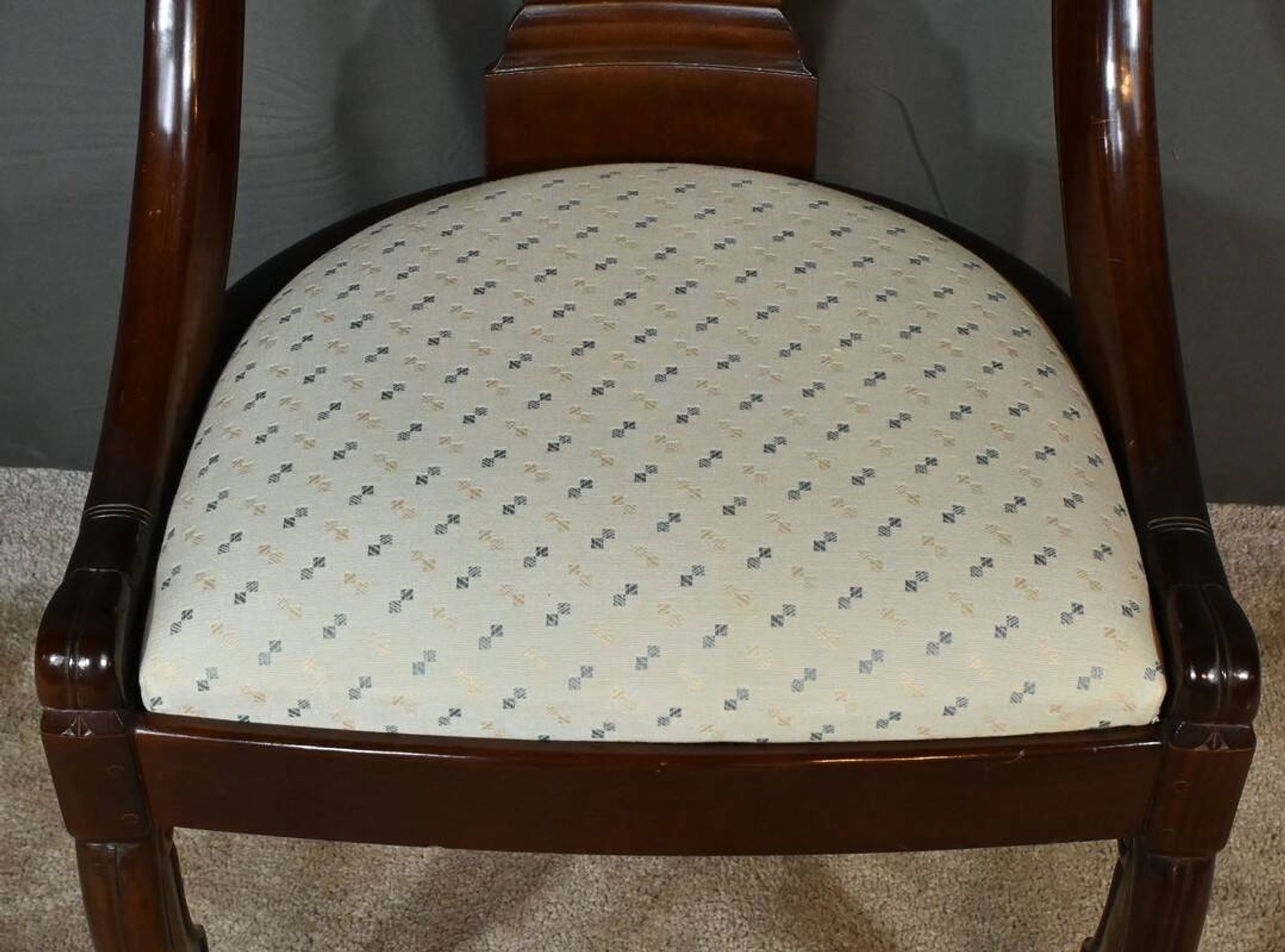 Set of 4 Gondola Chairs in Mahogany, Restoration period – Part 1, 19th century