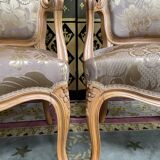 Paire de fauteuils cabriolets de style Louis XV