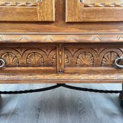 Carved oak display case, Neo-Renaissance style, 20th century