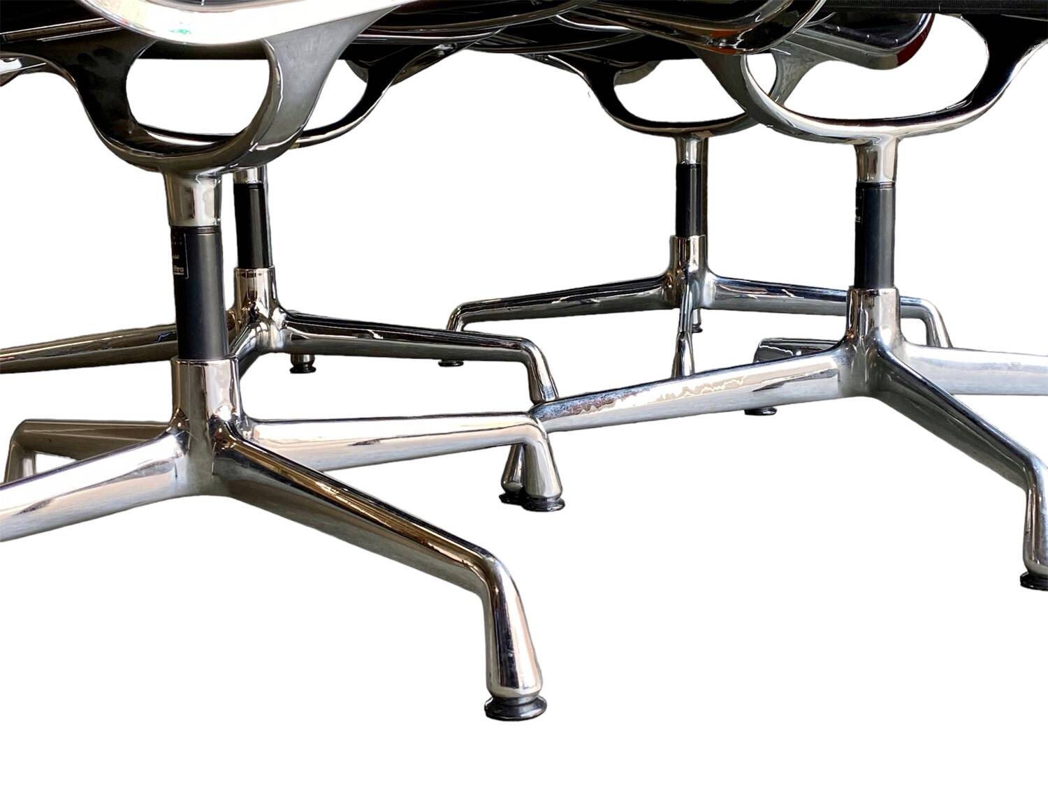 Eames Vitra chaise d'appoint en cuir alu lot de quatre