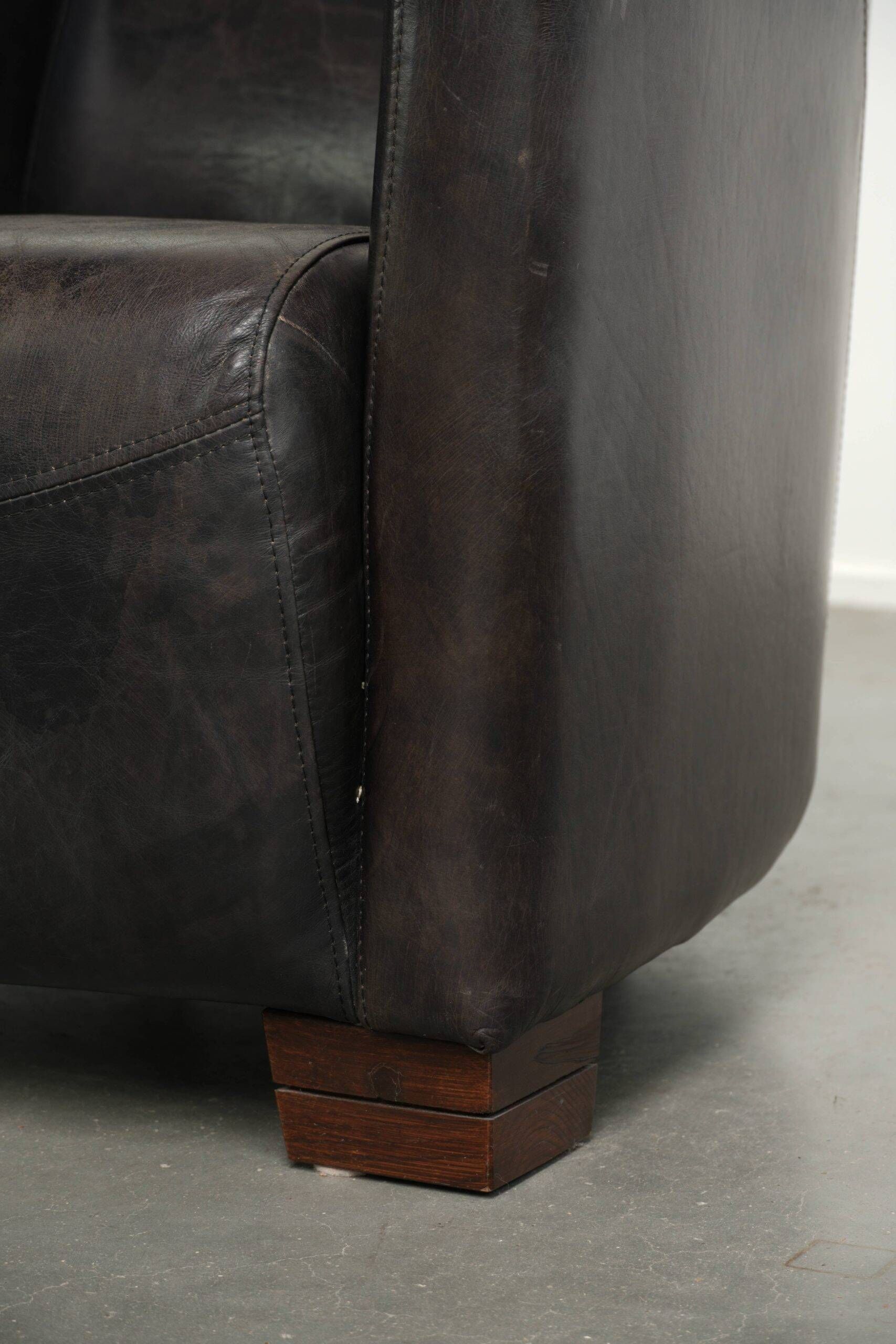 Fauteuil design Aviator en cuir de vache grainé