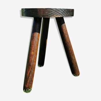 Tabouret tripode