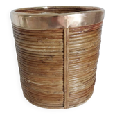 Cache potin en rotin et laiton