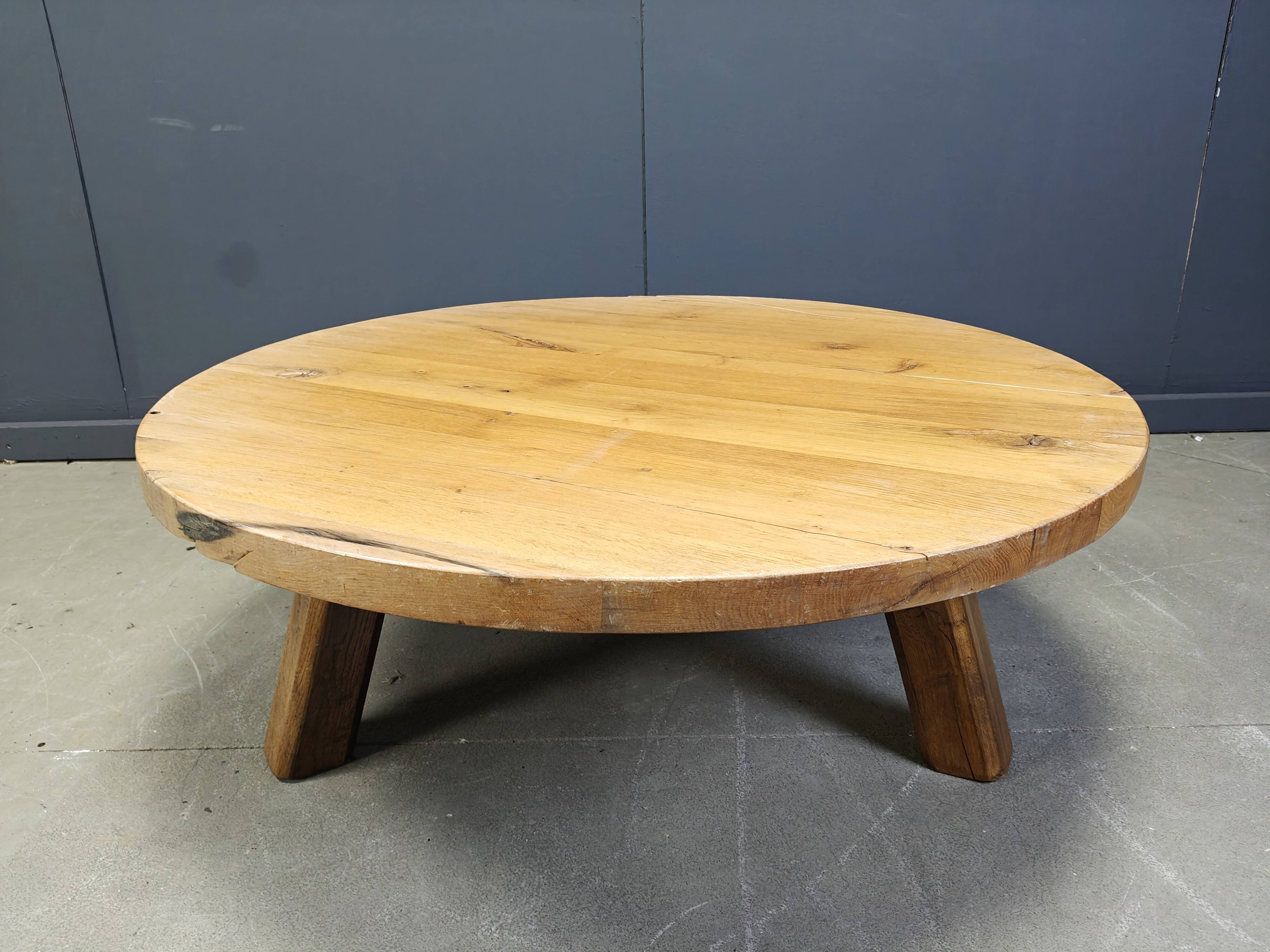 Large tripod round wooden brutalist coffee table, 1960s