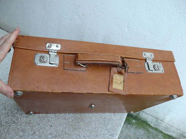 Valise cuir vintage
