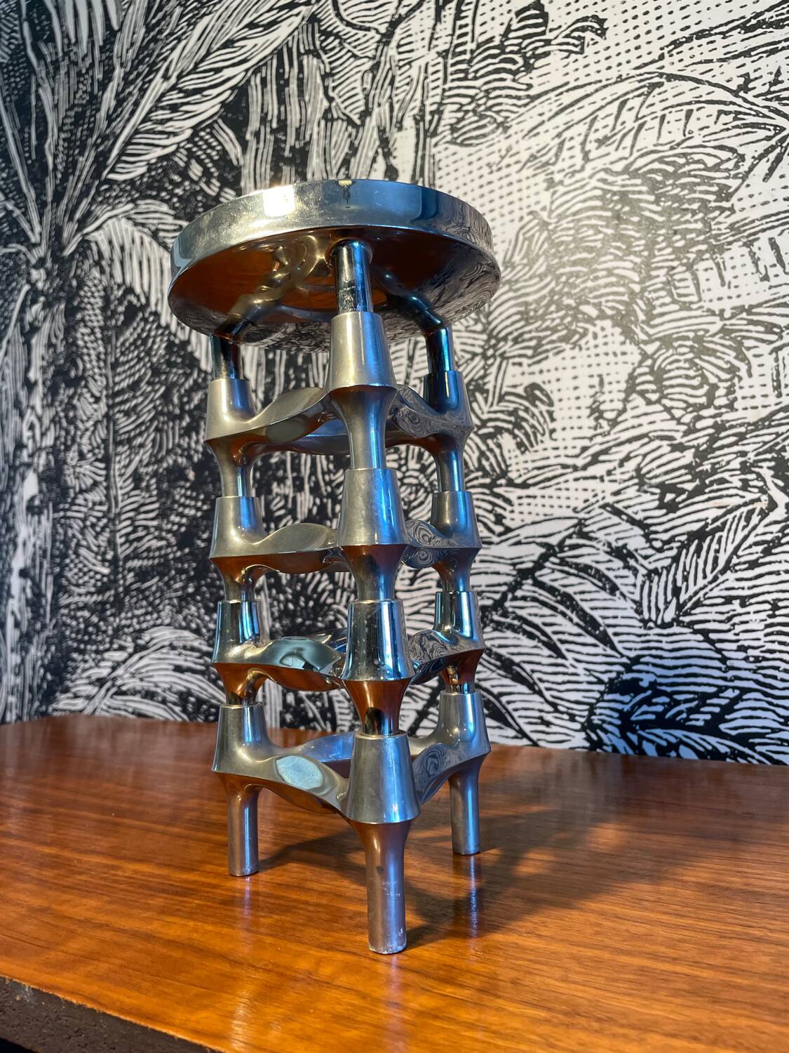 4 Nagel candlesticks + a bowl