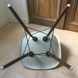 Eames DSW chair - Herman Miller edition - off white fiberglass