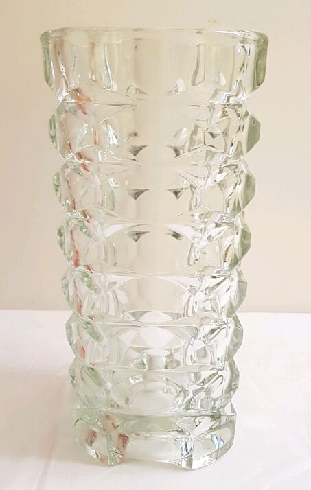 70's chiseled glass vase