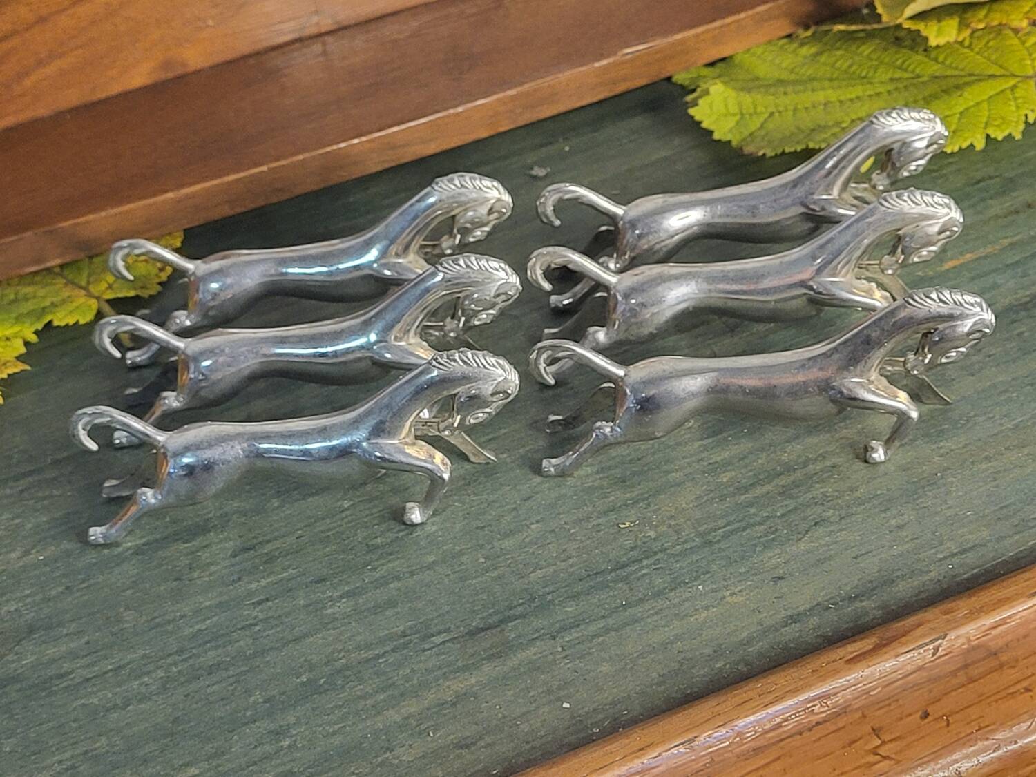 Porte couteaux cheval
