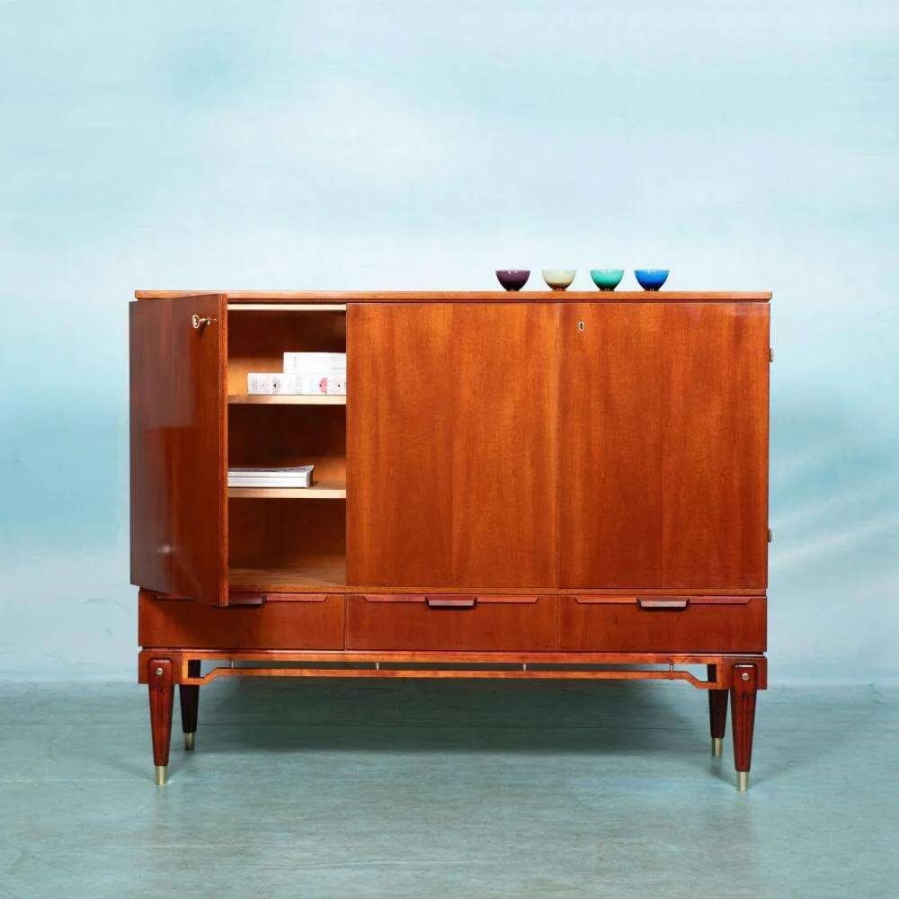 Buffet scandinave design années 50 en teck cabinet Japandi