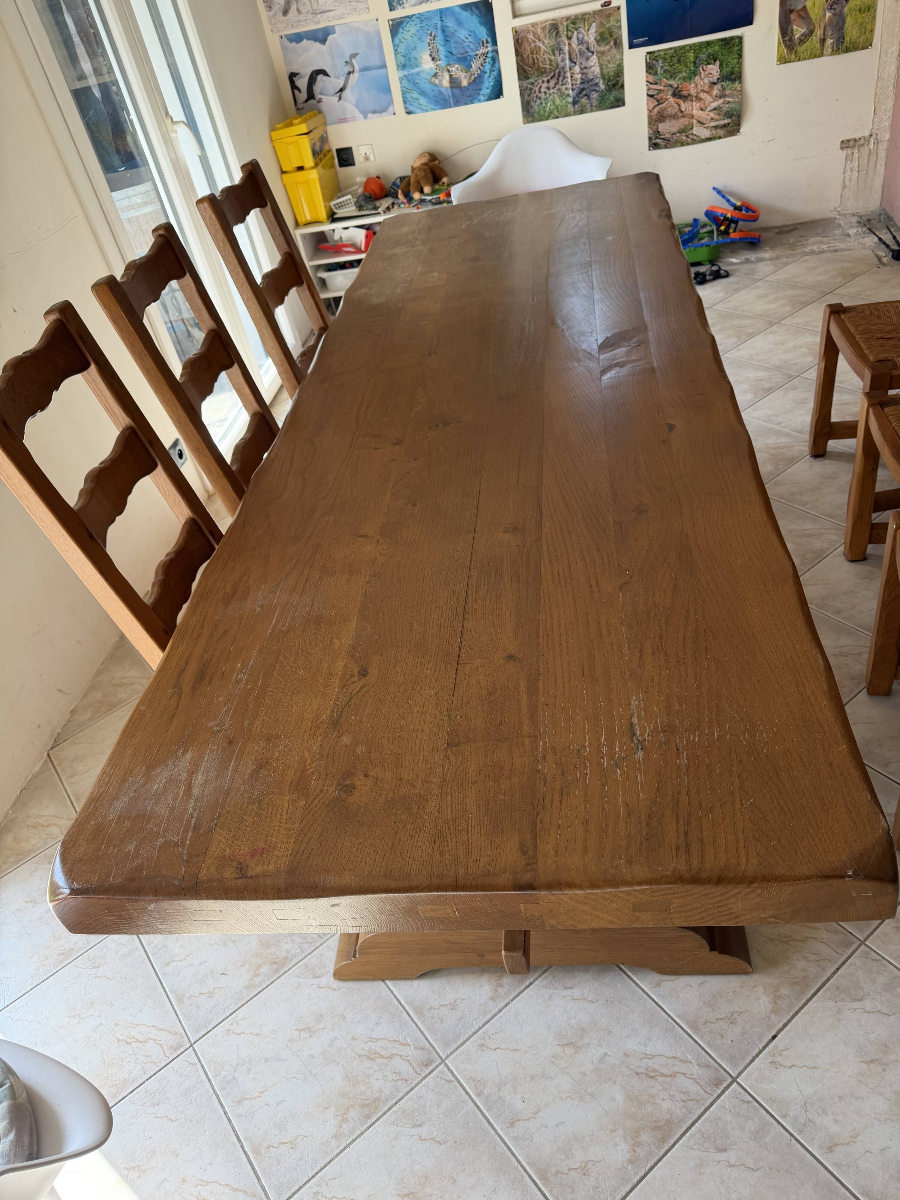 Oak table