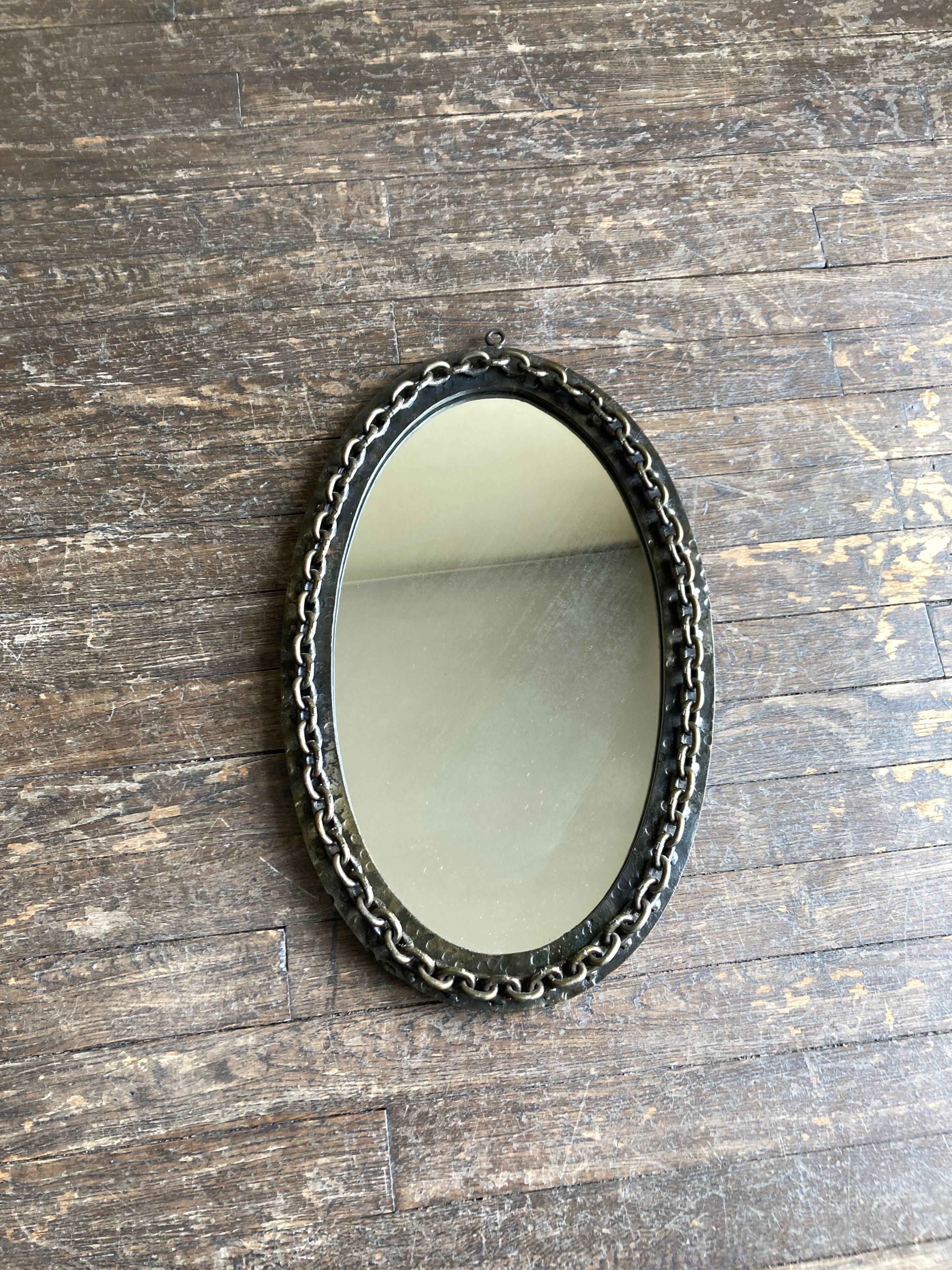 Mirror brutalist chain in beaten iron 1960 H55cm