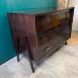 Chest of drawers at the compass base