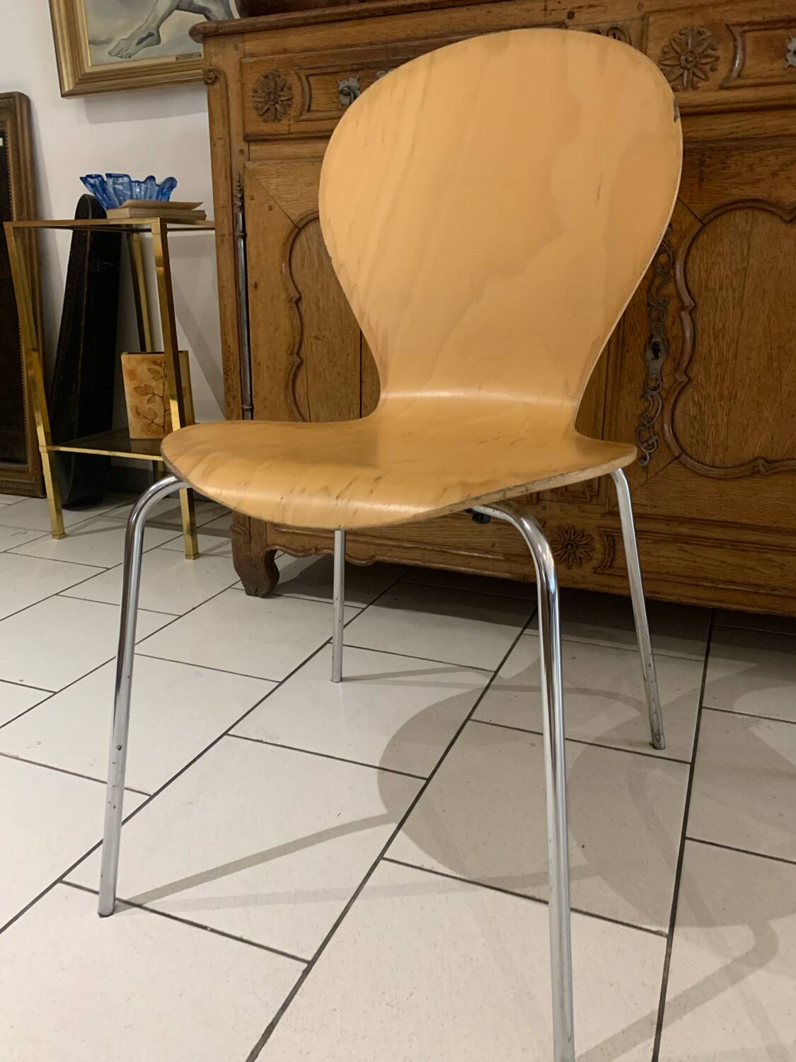 4 vintage chairs