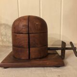 Hat shape
