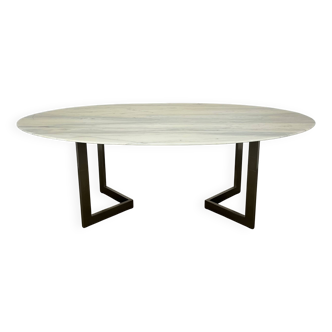 Oval marble table from the 70s