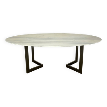 Oval marble table from the 70s