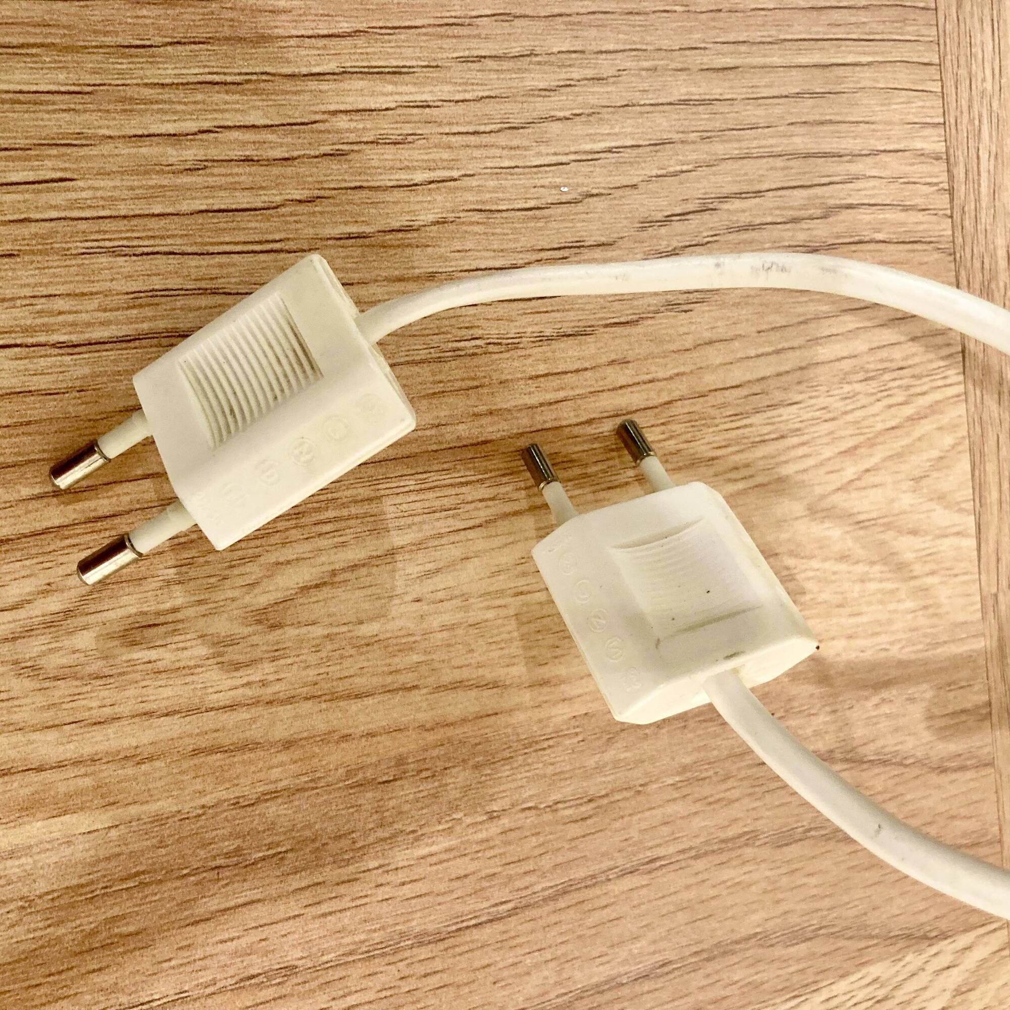 PAIR OF METAL WALL LIGHTS 1950 "SCANDINAVIAN DESIGN".