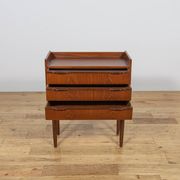Small teak chest of drawers from the 1960s by Henning Jørgensen for Fredericia.