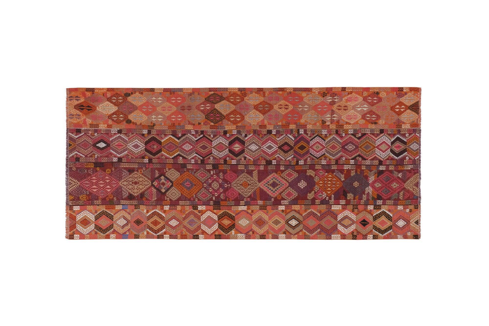 Vintage Turkish kilim, handwoven, 137x316 cm.