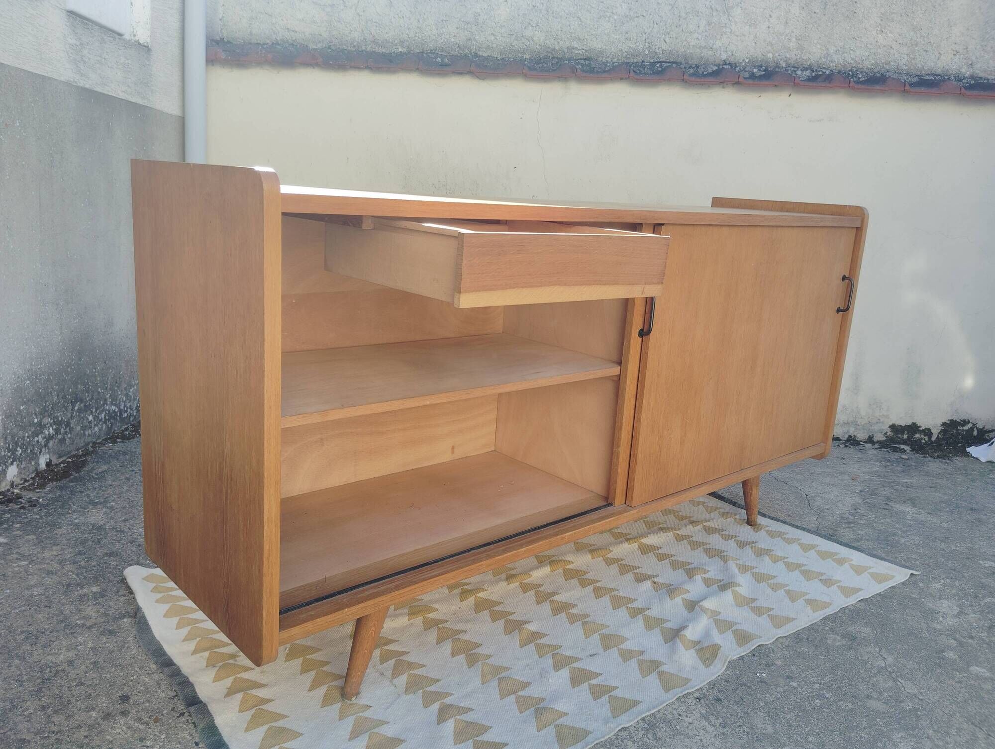 Low buffet / Vintage Scandinavian sliding sideboard